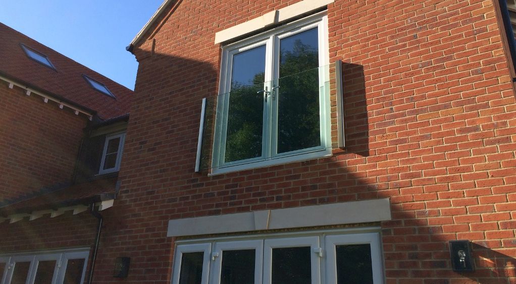 frameless glass balcony in oxford