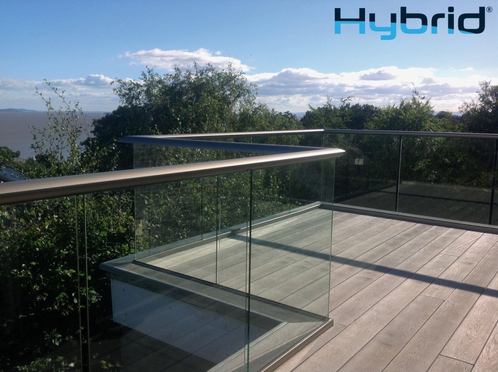 hybrid glass balustrade